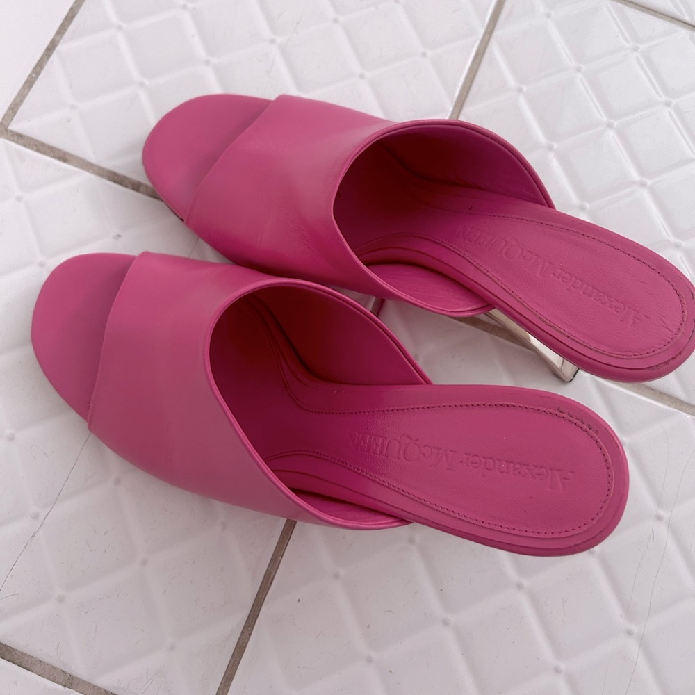 Alexander Mcqueen Arc Slide Sandal